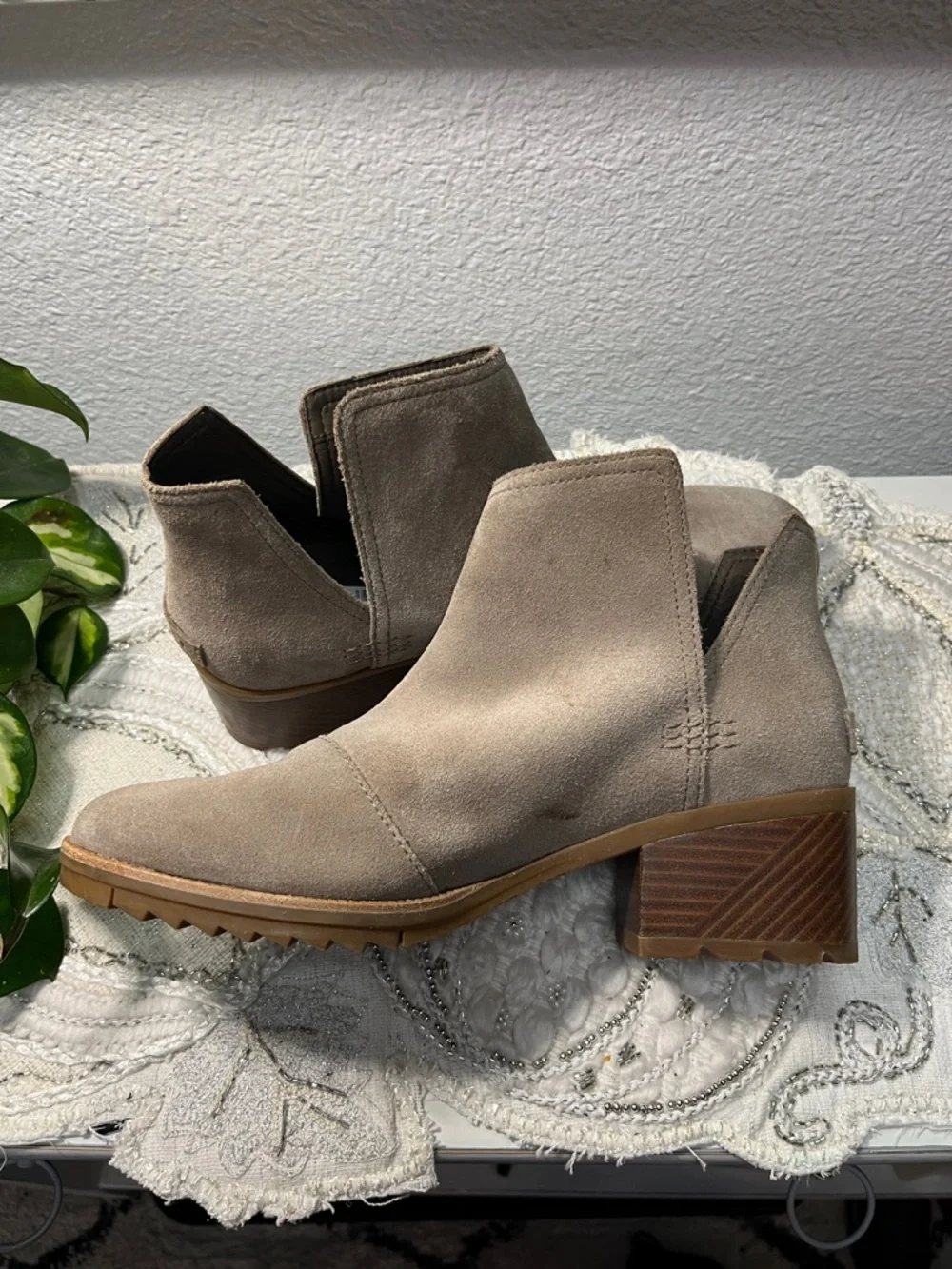 NWT Sorel Women’s Cate Cut Out Boot - Ash Brown - 10.5 (as is) - Picture 6 of 13